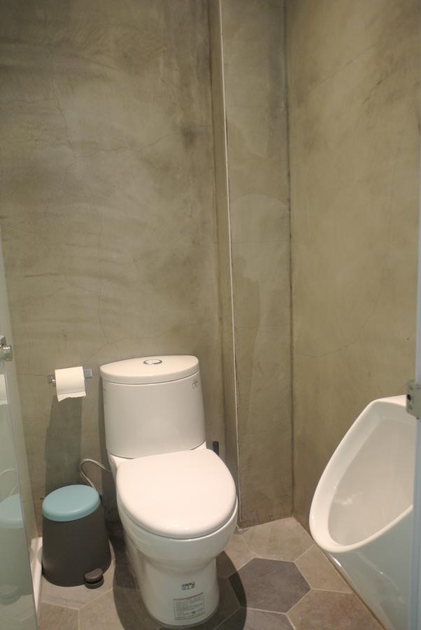 Bobooks Hostel Kota Chiayi Bagian luar foto