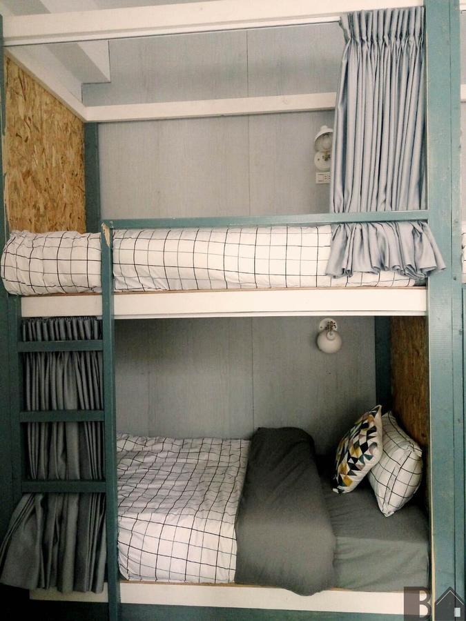 Bobooks Hostel Kota Chiayi Bagian luar foto